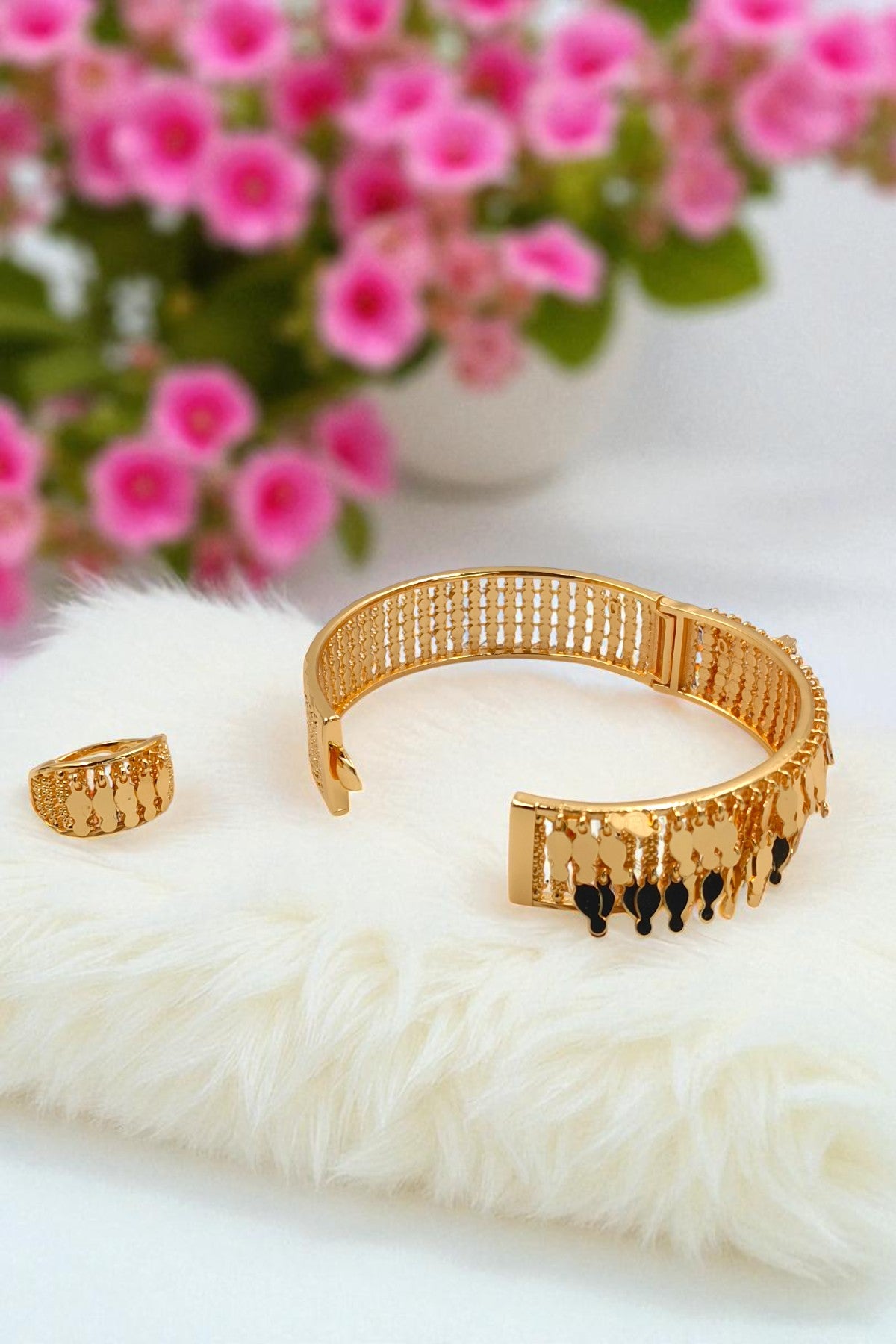 Arabic Gold Plated Bangle & Ring Set