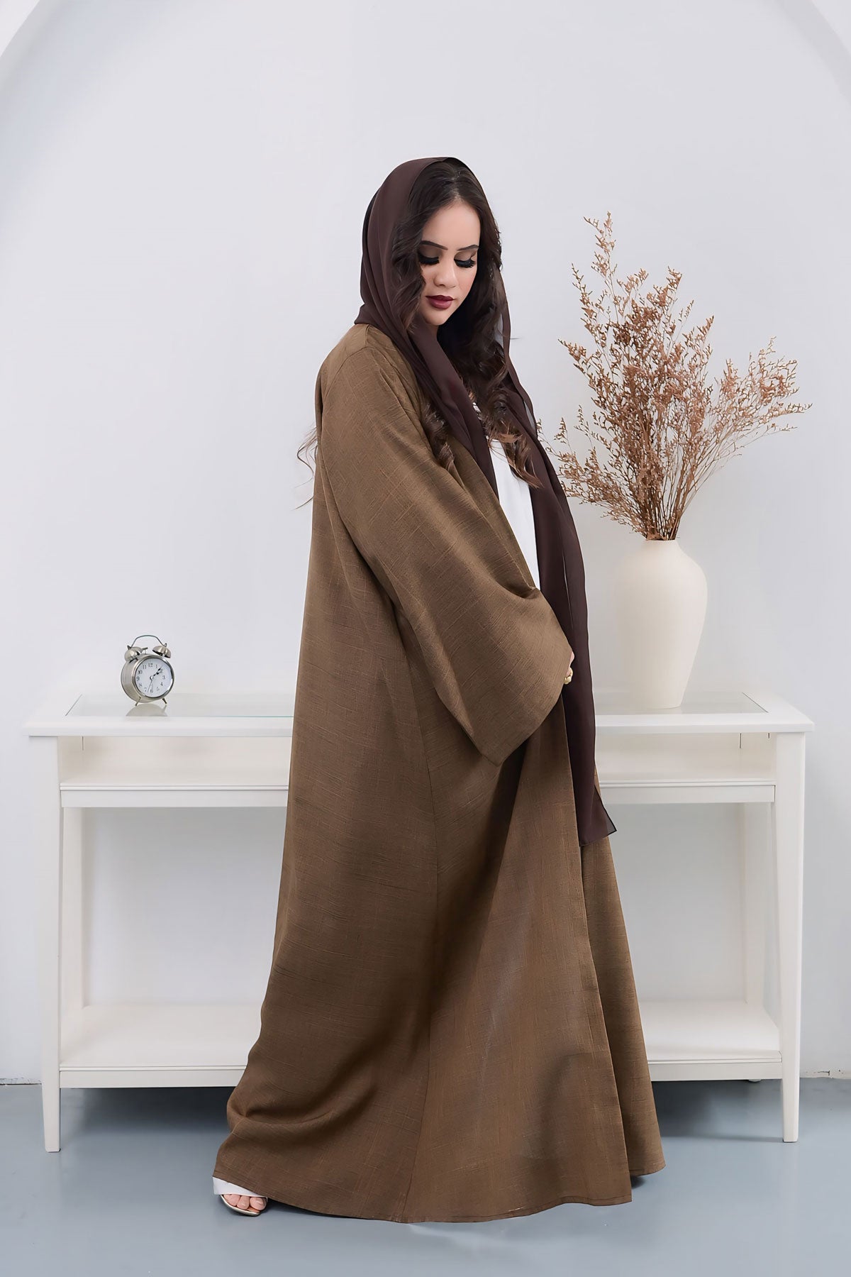 Brown Bisht Abaya with Matching Inner Dress side