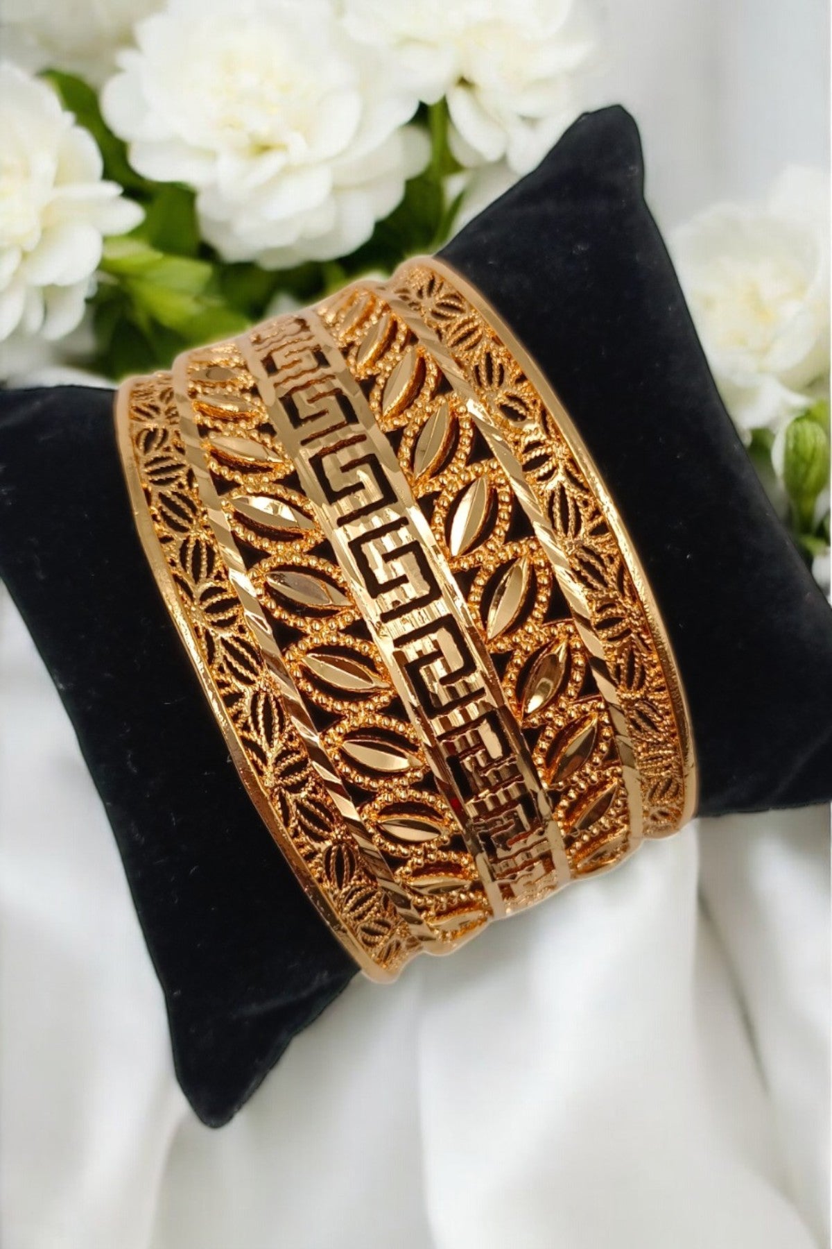 Hiba Cuff and ring set