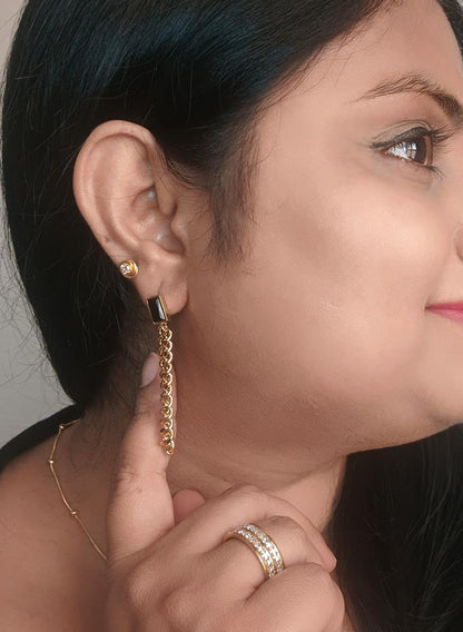 Interlock chain earrings