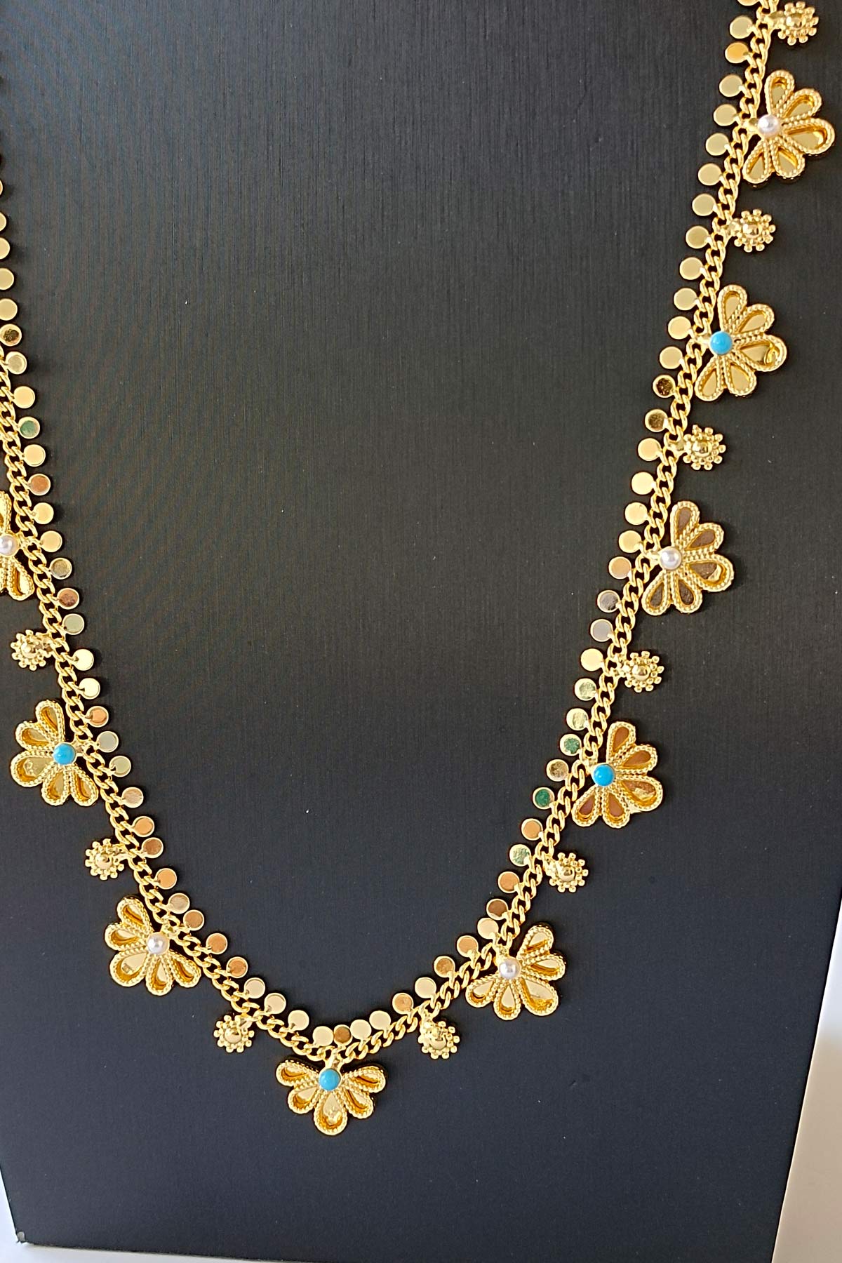 Zunaira Necklace Set