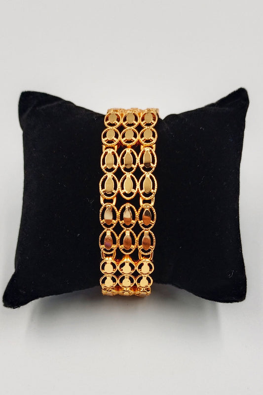 Elegant Golden Bracelet