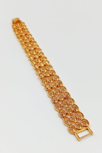 Elegant Golden Bracelet