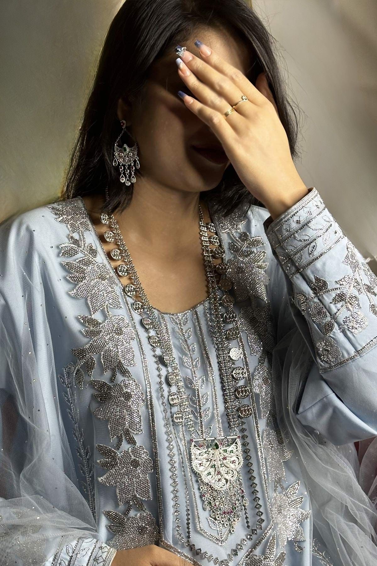 Qamar Silver Hilal Necklace Set