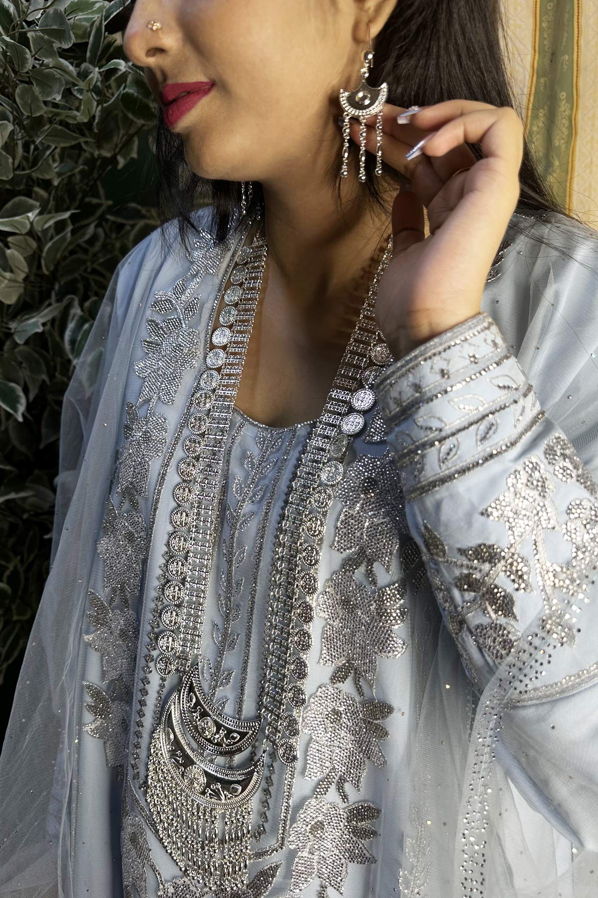 Dana Silver Long Necklace set