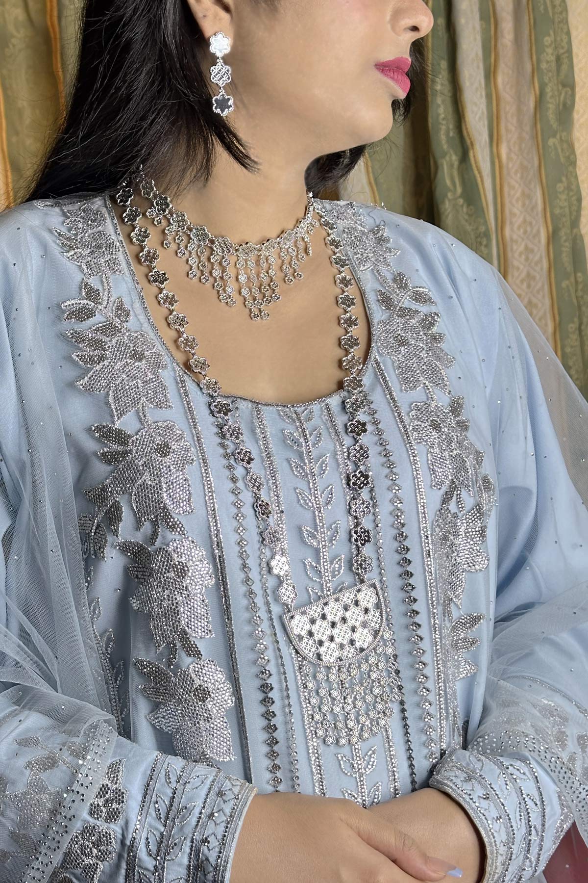 Raeya Silver Hilal Necklace Set