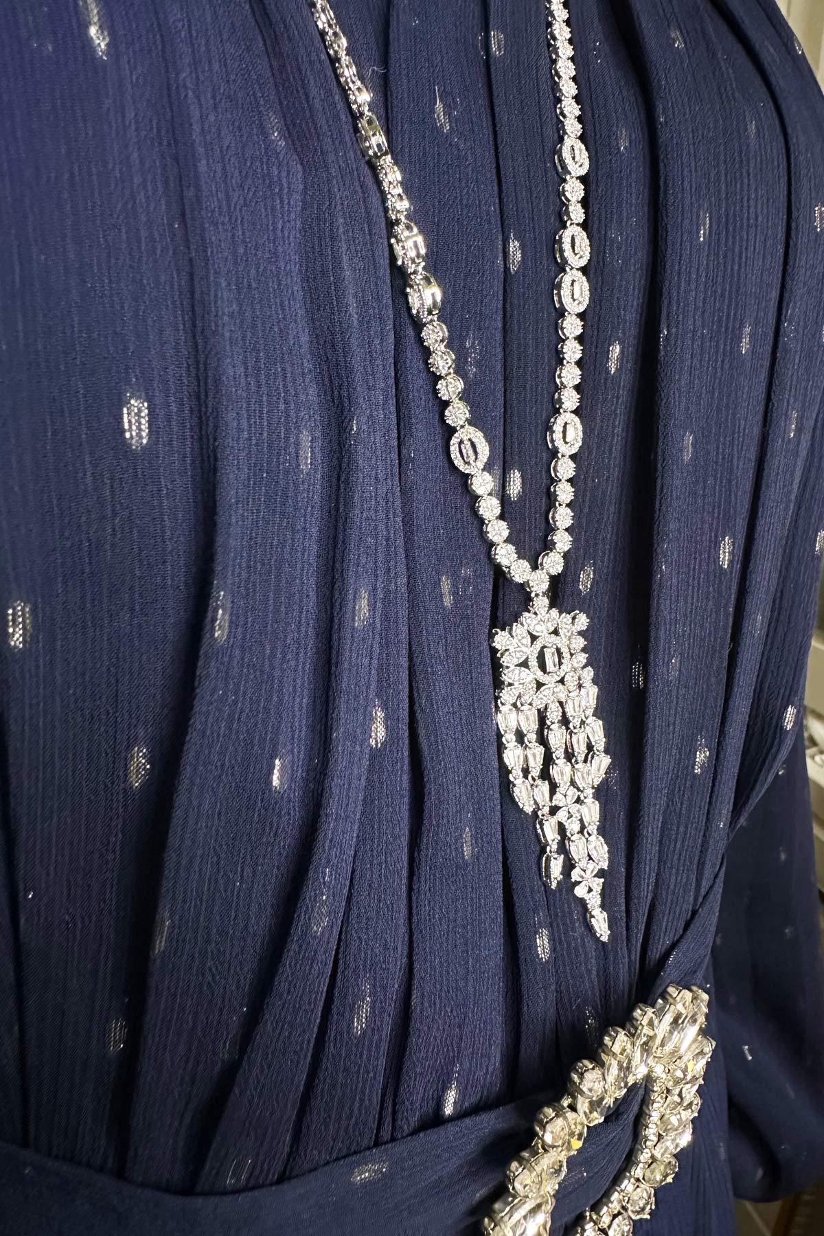 Hoorain AD Pendant Set