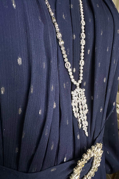 Hoorain AD Pendant Set