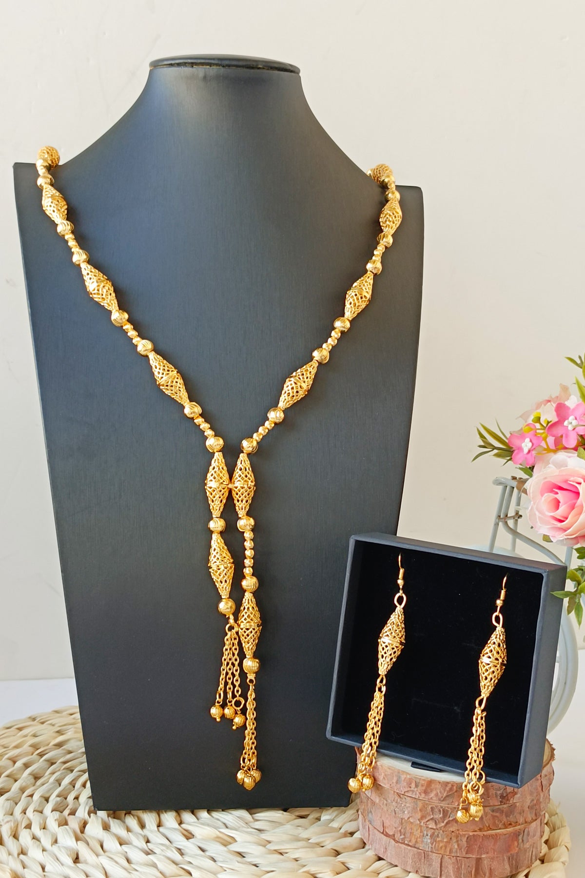 Long chain jewelry set