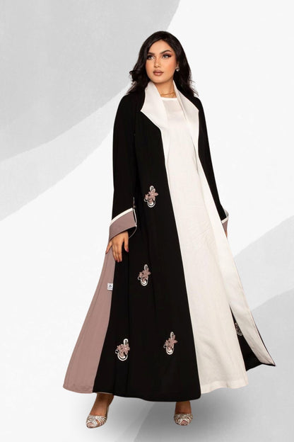 Embroidered abaya