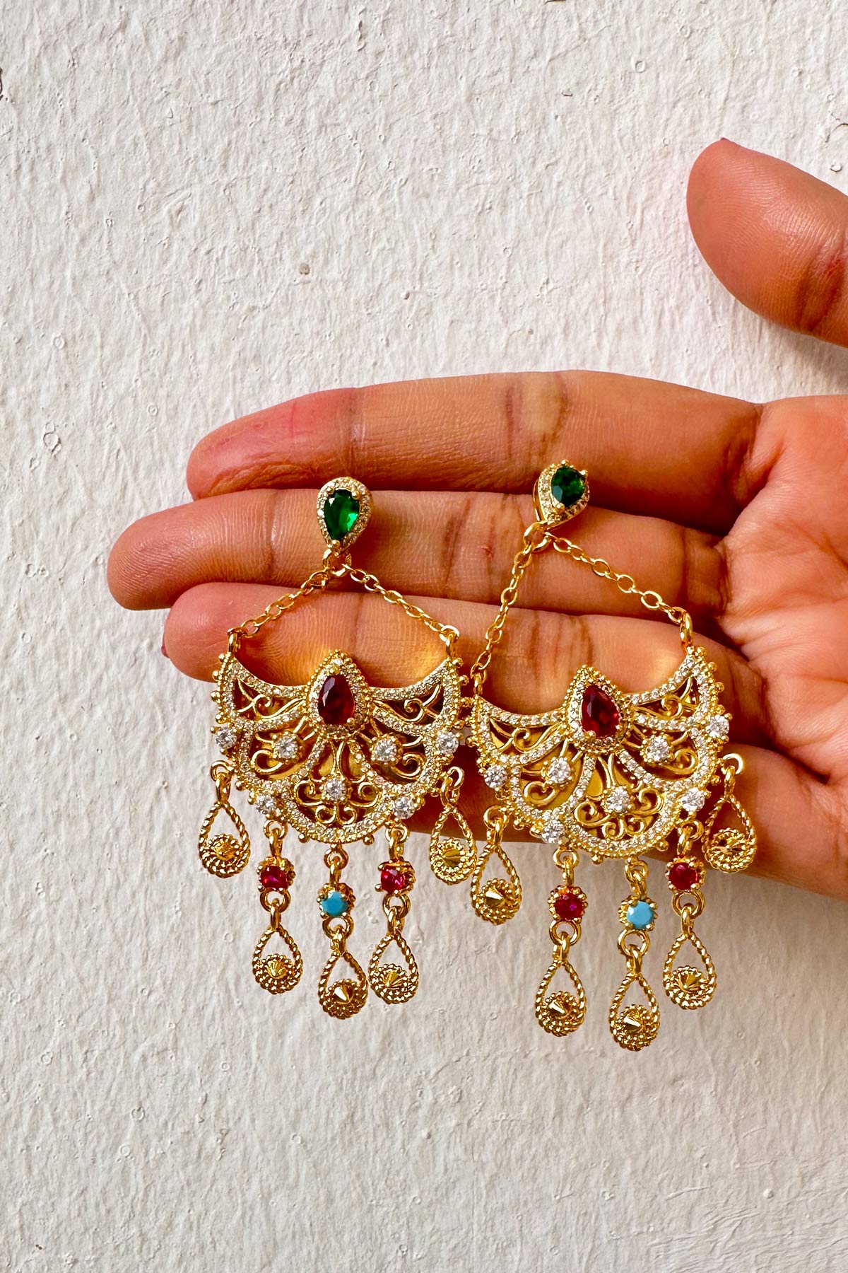 Wafiya Golden Multicolor Hilal Necklace set