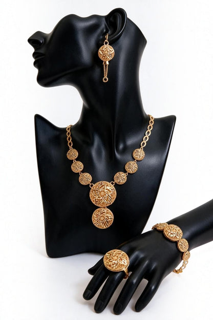 Najla Golden Necklace Set