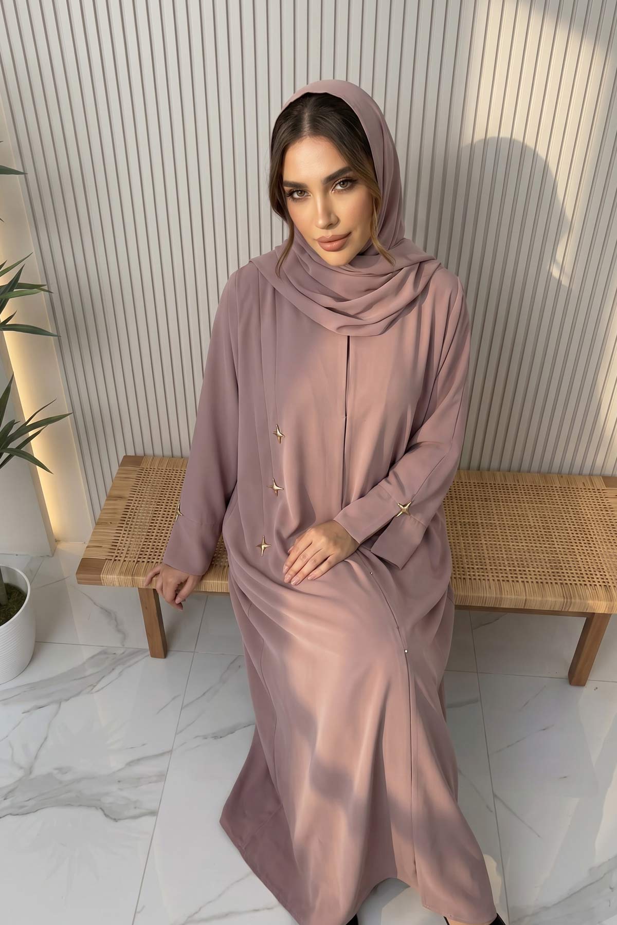 Star Accent Taupe Abaya