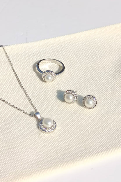 Pearls in 925 Sterling Silver set